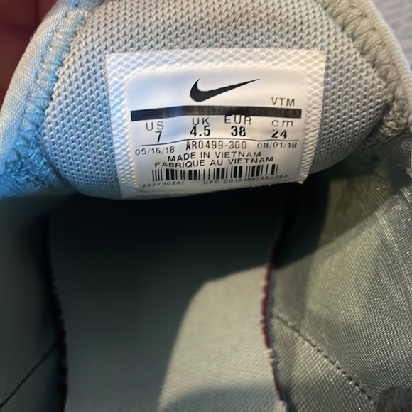 Nike Air Max 270 SE in Mica Green/Sequoia-Igloo, Size 7 - Picture 7 of 9